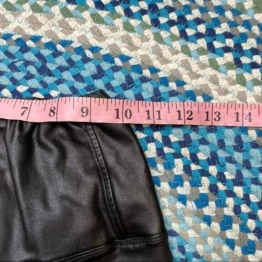 Aritzia Leggings - Image 9