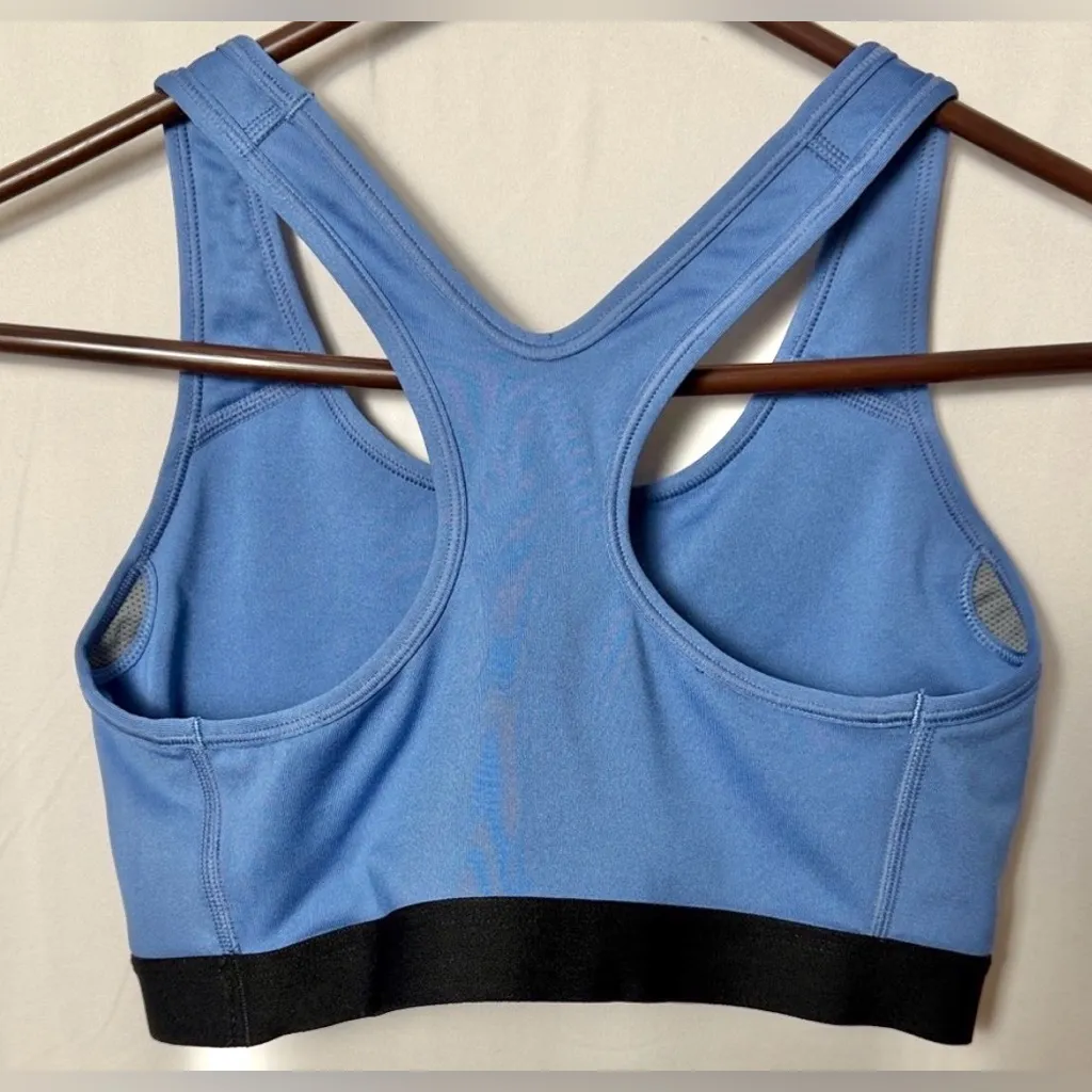 Nike Women's Dri-Fit Blue and Black Racerback Sports Bra Size Medium - Image 4