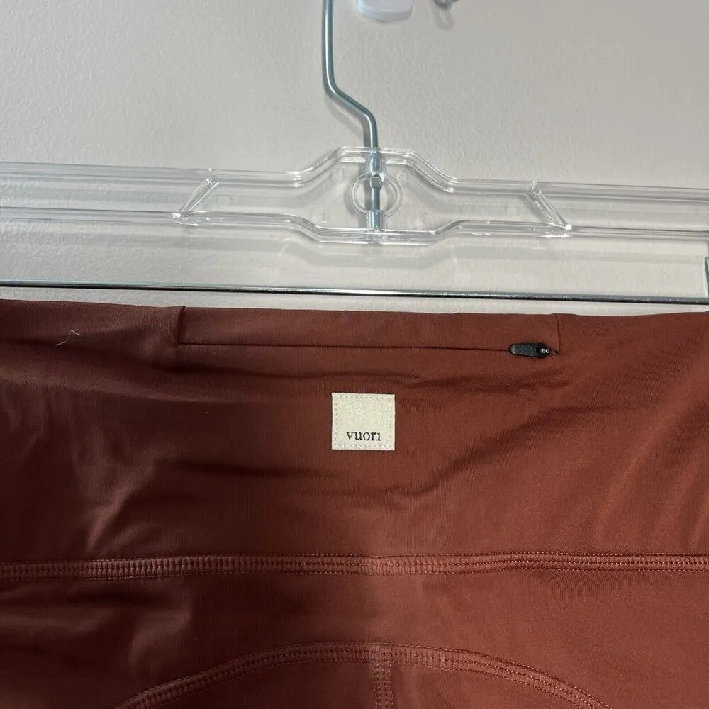 Vuori Stride‎ Pocket Legging in Burnt Orange Size Small - Image 3