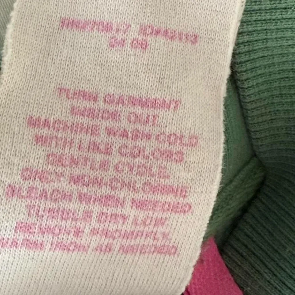 Y2K PINK Victoria’s Secret Zip Up Sweatshirt - Image 5