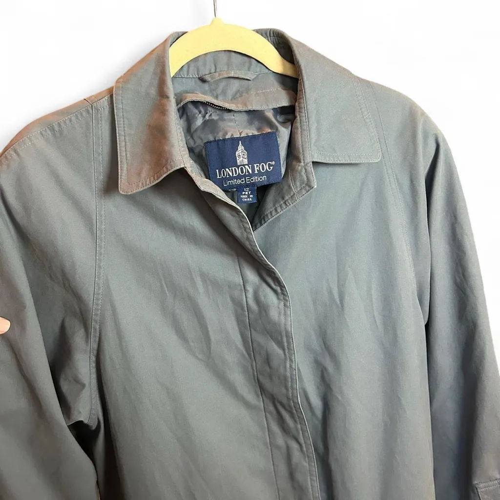 Rare Vintage Slate Blue London Fog Trench Coat Petite 12, Removable Fleece Liner - Image 2