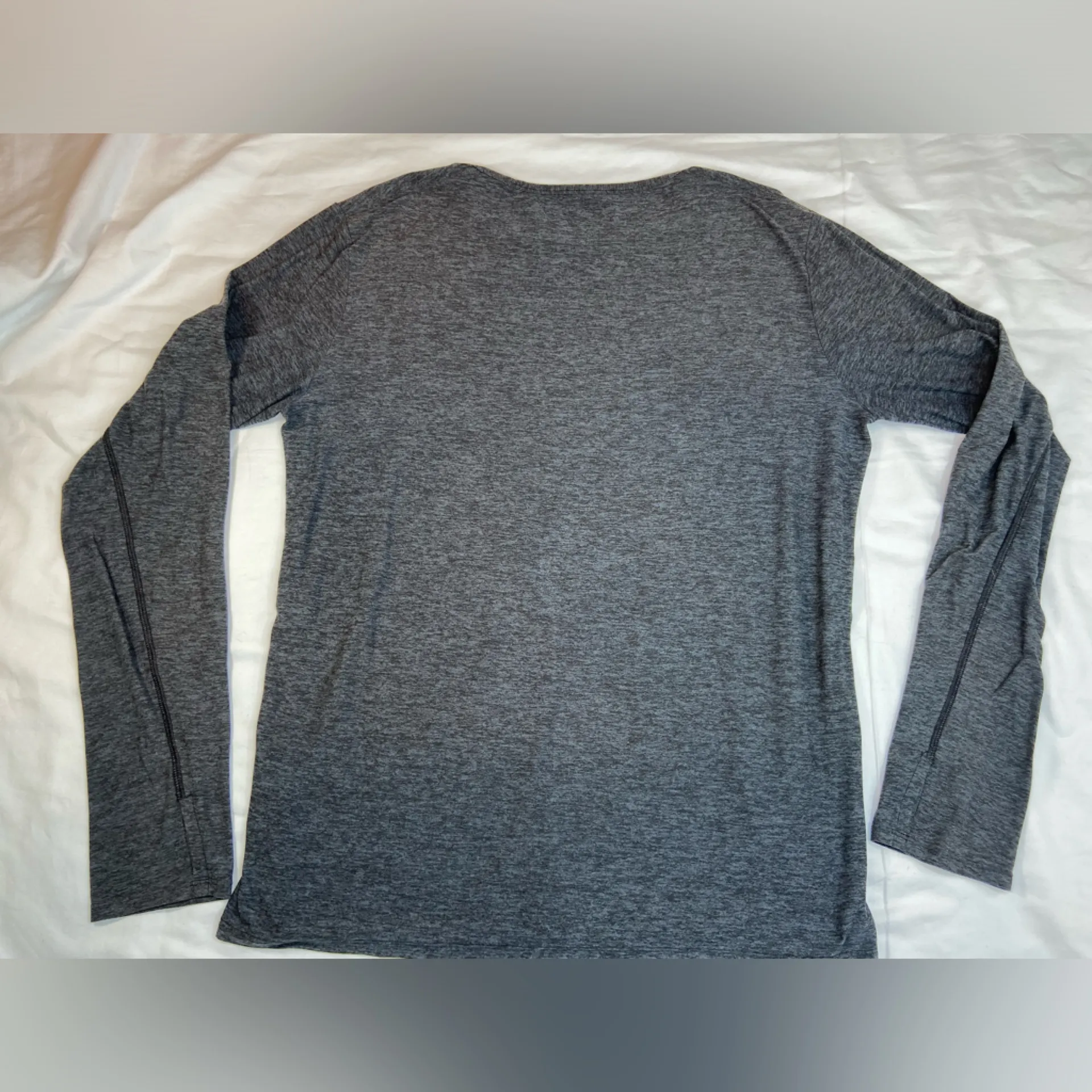 Outdoor Voices All Day‎ Long Sleeve Top Thumb Holes Size Medium - Image 2