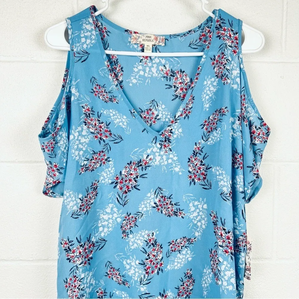 Floral‎ Cold Shoulder Top V-Neck Blouse Blue Red White Print Casual NWT - Image 4