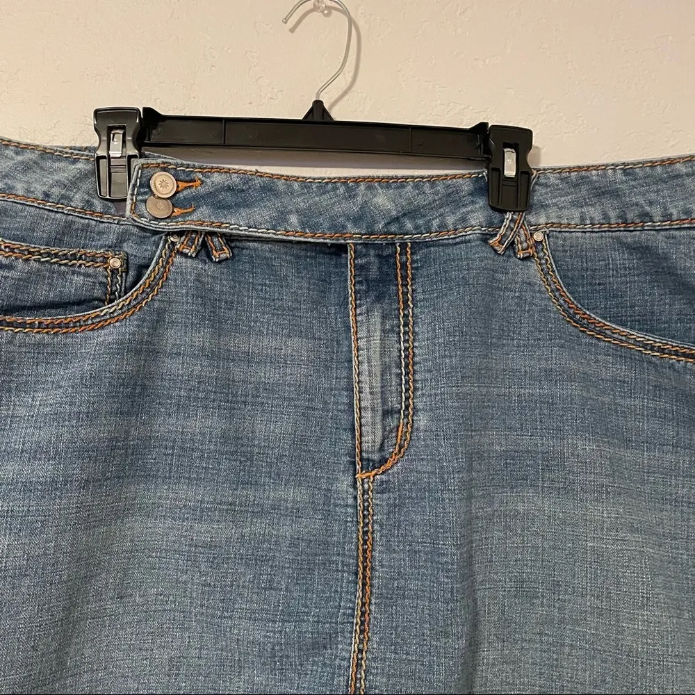 Crest Jeans The Collection‎ Distressed Embellished Denim Skirt Sz: 23/24​ Blue Size undefined - Image 3