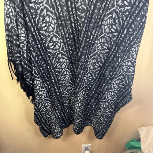 Free People Black Pattern Fringe Kimono Cardigan‎ M/L Rare ASO Selena Gomez Boho - Image 12
