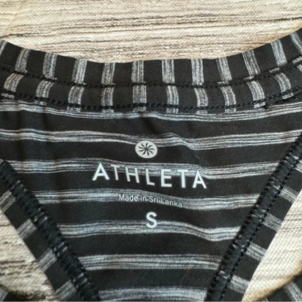 Athleta Women's Striped Racerback Athletic Tank Top Black White Gray S SM Small - Image 9