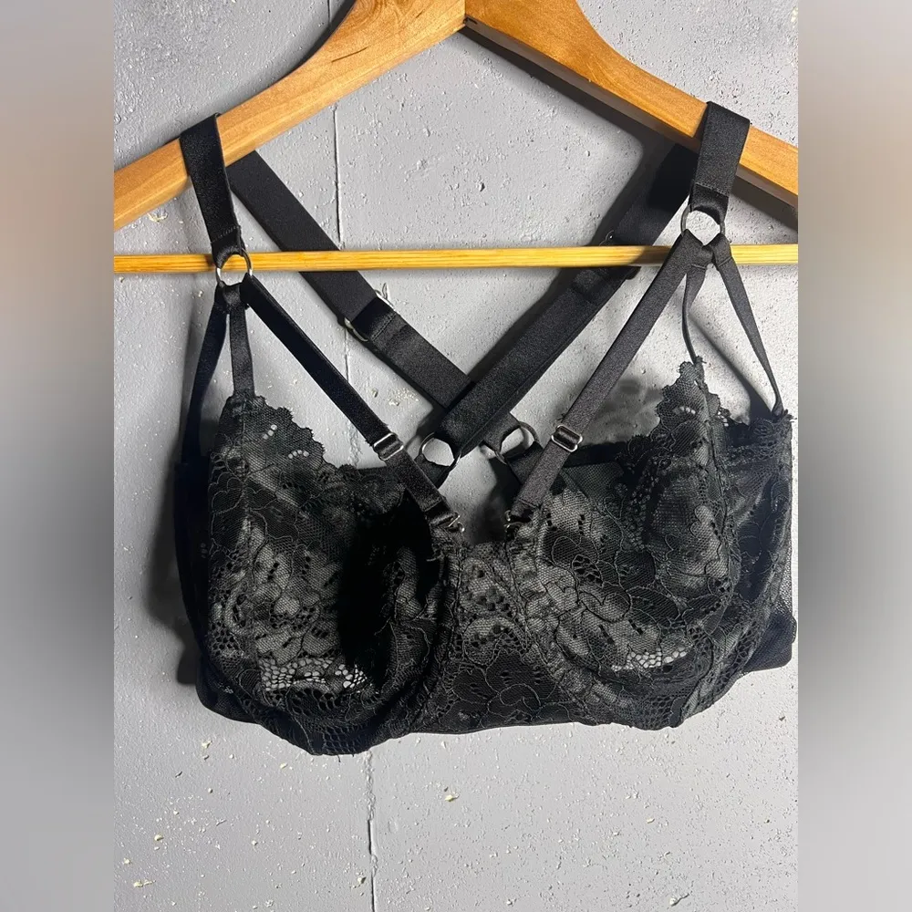 Lonely Lulu Underwire Bra Black. Size 38 D Black - Image 5