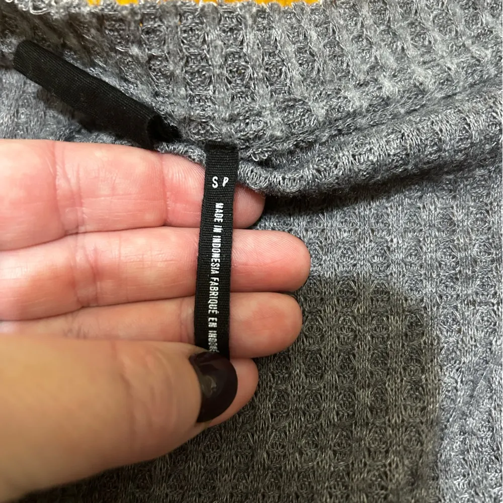 Urban Outfitters Out from Under Jojo Oversized Gray Button Up Thermal - Image 4