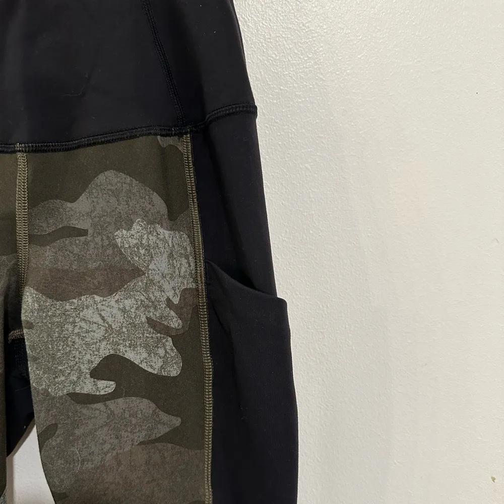 North Face Motivation High Rise Pocket 7/8 Tights Camo Black Womens S Yoga - Image 2