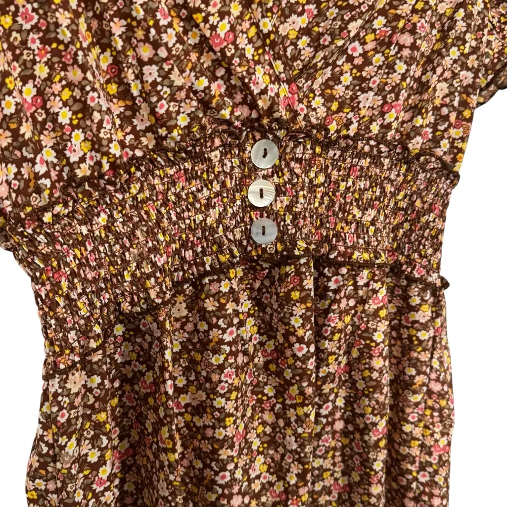 CHARLOTTE RUSSE SMOCK MICRO FLORAL DRESS SZ L NWT - Image 4