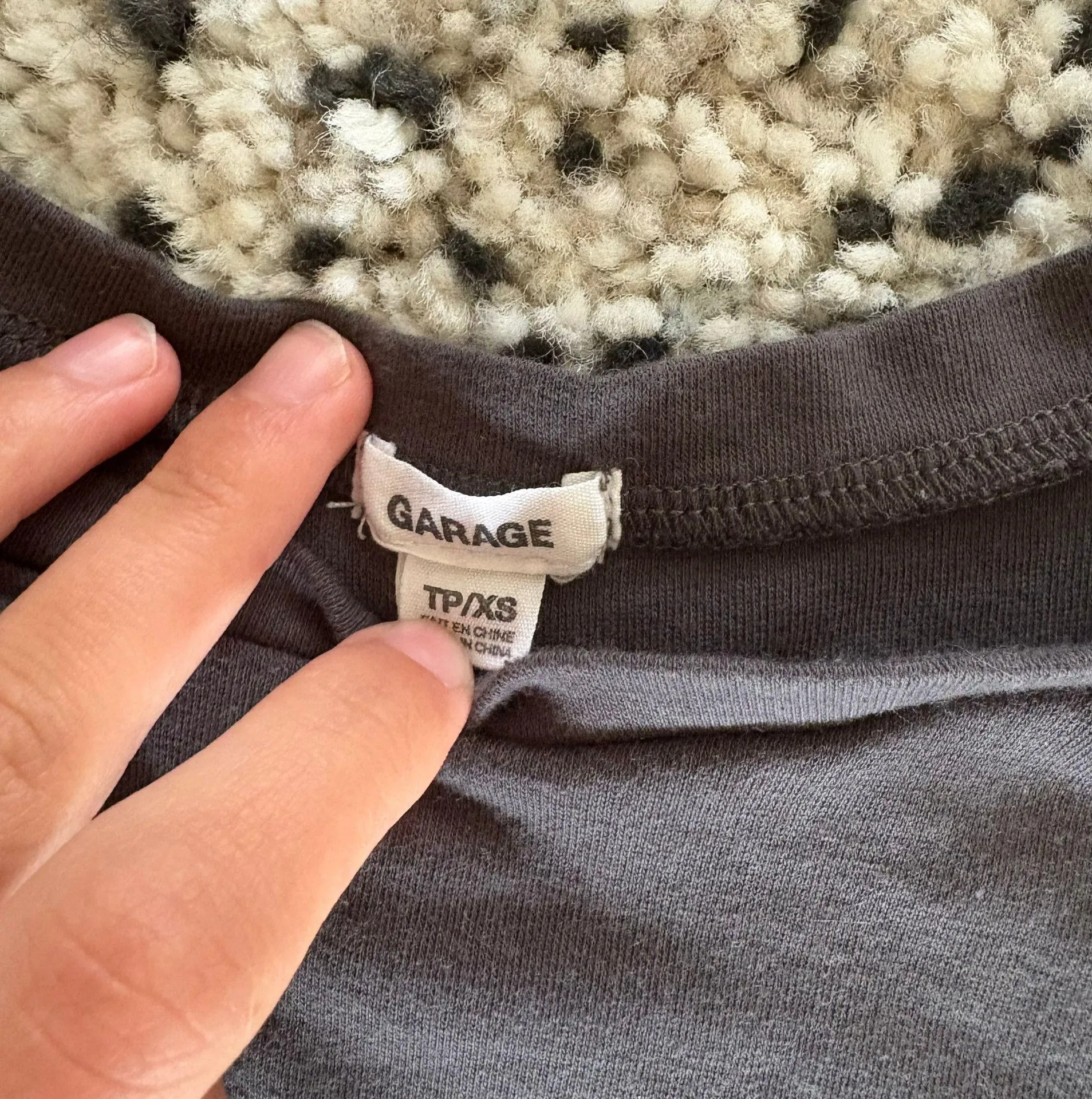 Swiss Alps Cropped T Shirt - Image 3