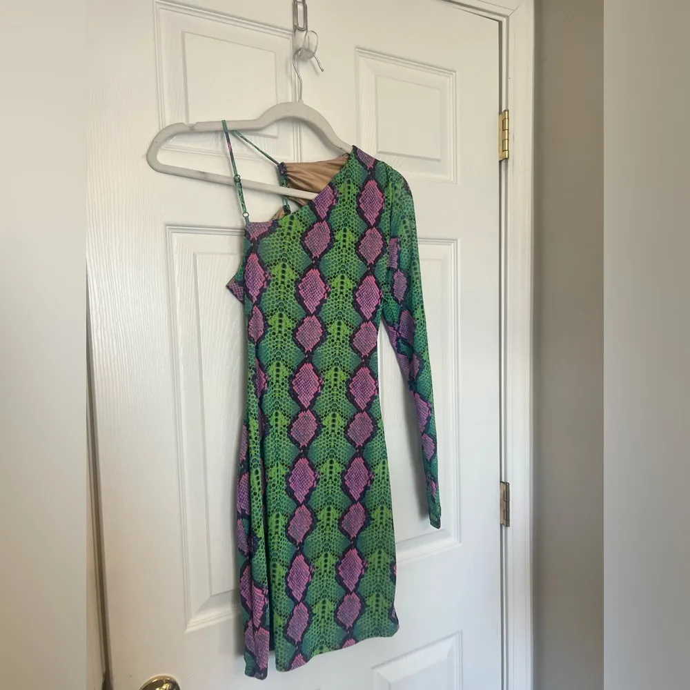 AFRM x REVOLVE Jess Dress in Placement Snake - Image 8