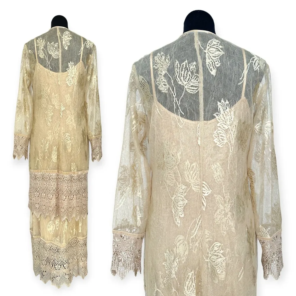 Sue Wong | Medium | Nocturne Elegance Lace Crochet Two-Piece Dress Cardigan Set - Image 4