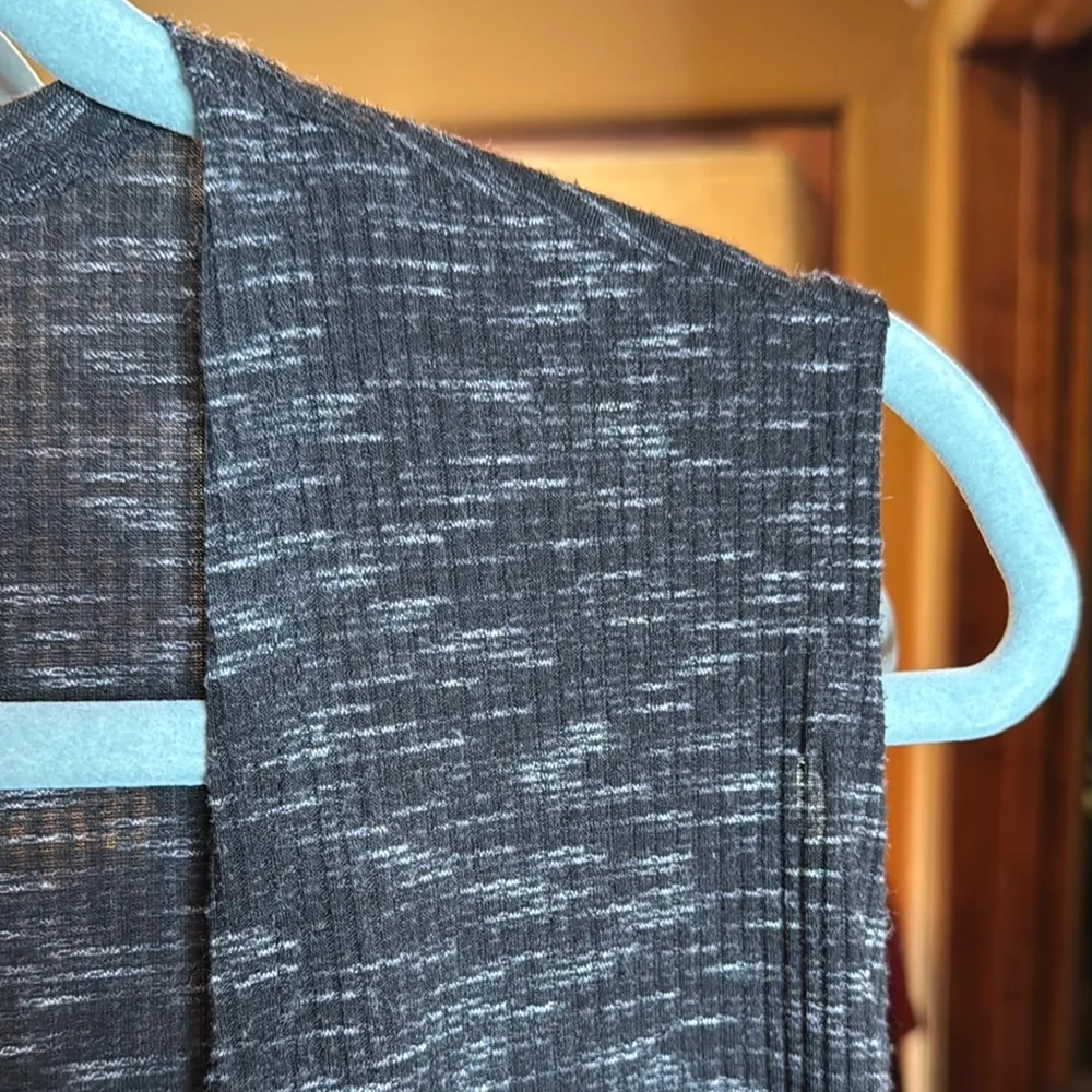 LuLaRoe  Joy Vest Black Gray Sleeveless Open Cardigan Size Medium - Image 3