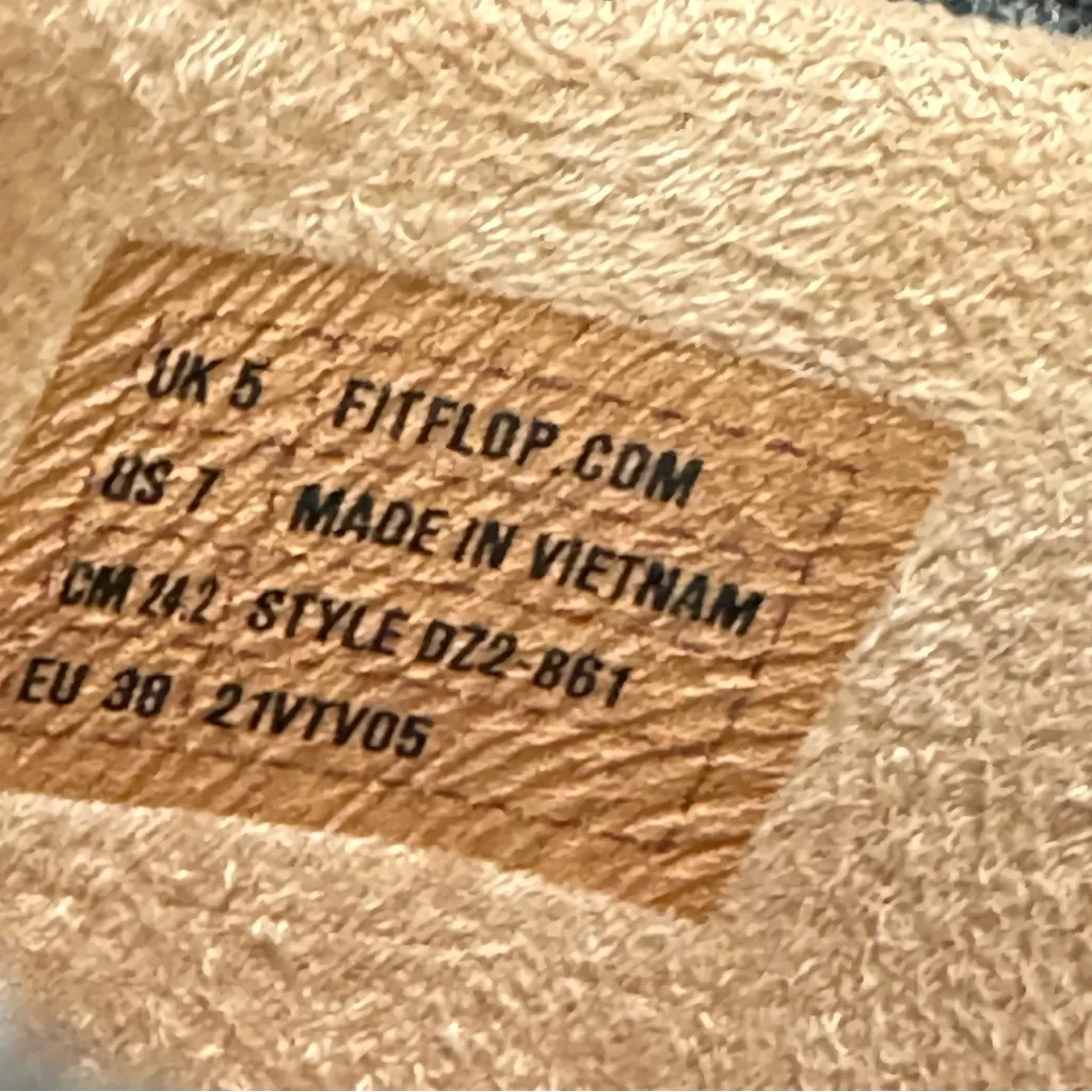 Fit Flop Women’s Chrissie Pom Pom Slippers - Image 11