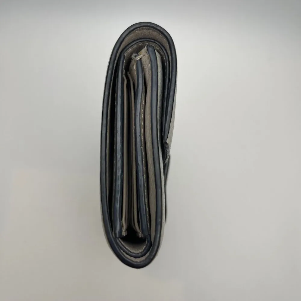 Loewe Vertical Tri-Fold Wallet in Soft Grained Calfskin - Preowned - Image 7