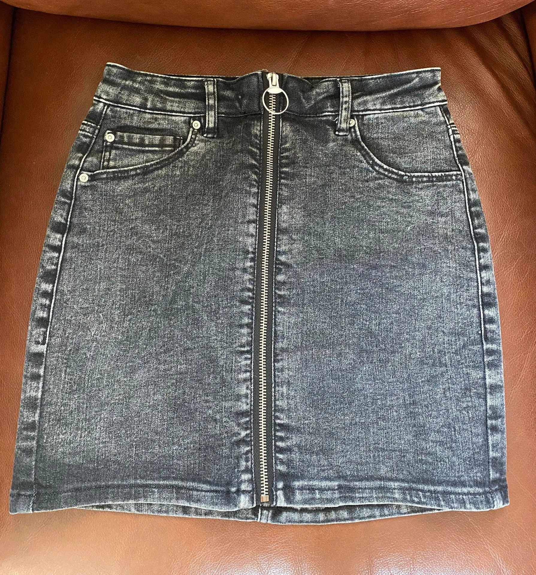 Acid Washed Black Jean Mini Skirt - Image 2