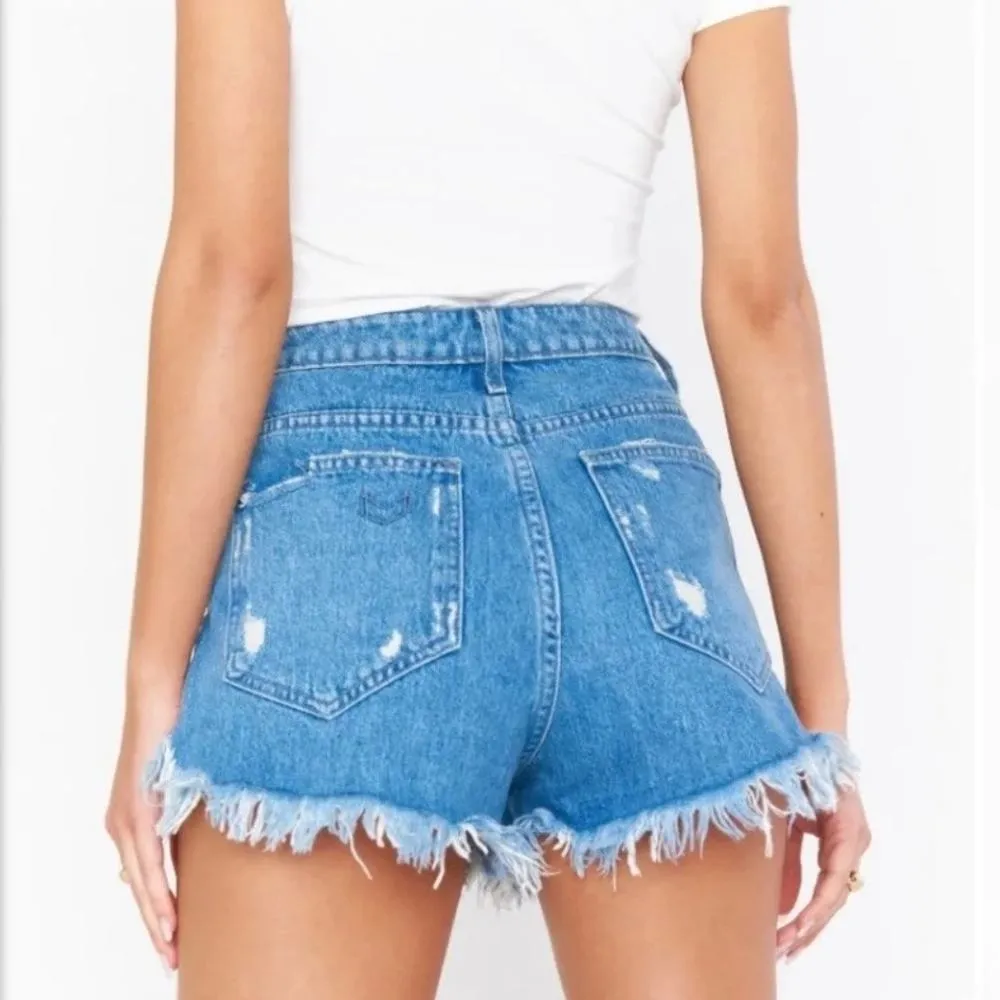 Show me your Mumu Houston High Waisted Shorts Size 29 Denim Cut Off MDR7-057SB67 - Image 2