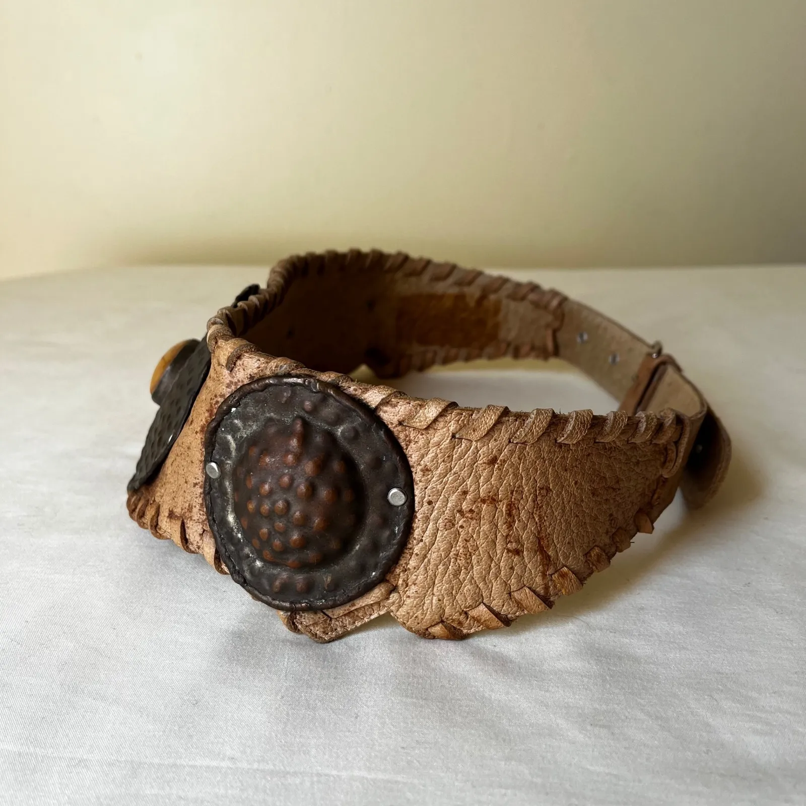 Vintage Julio de Peralla Spain Tooled Leather Stone Belt Boho Western 70s S/M Tan - Image 2