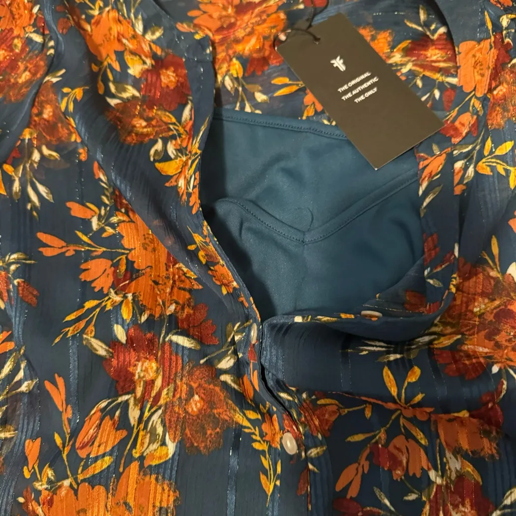 Frye small Button Up Sheer floral Blouse with Built In Tank - Image 5