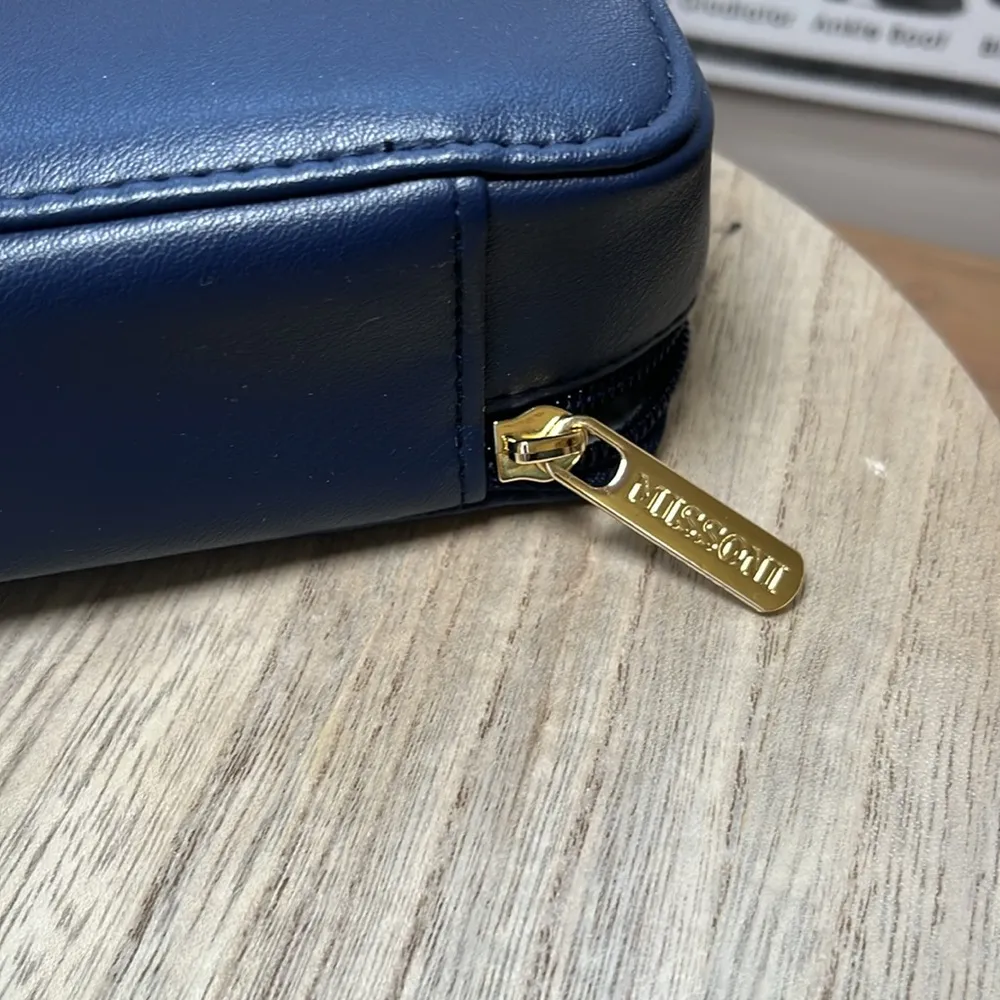 Missoni Exclusive Delta One Travel Case Navy Blue Wave Design Zippered Mini - Image 6