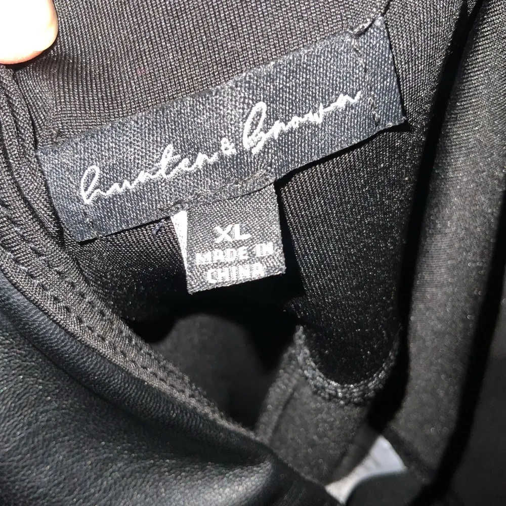 Hunter & Brown Black Faux Leather Spandex Leggings XL - Image 4