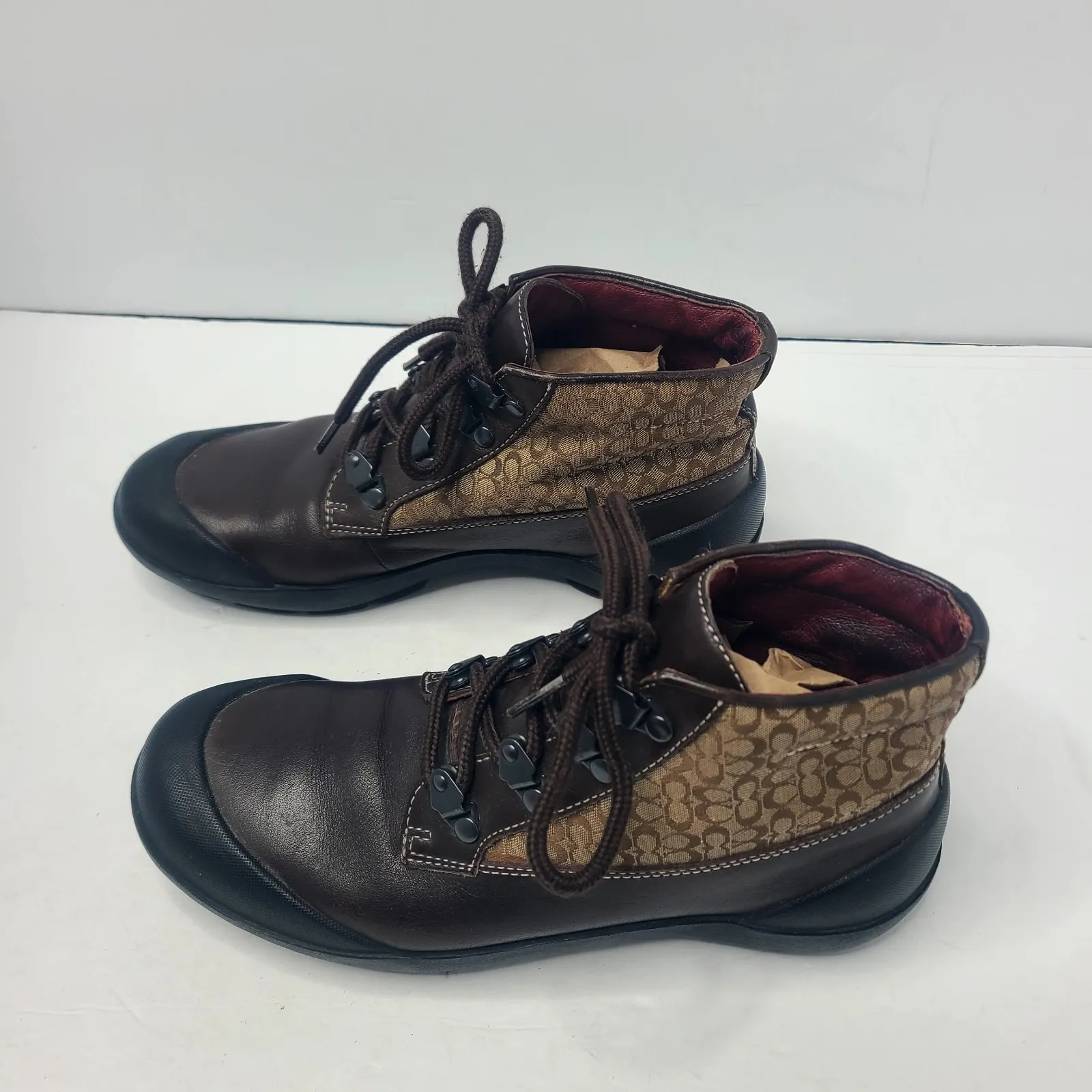 Coach Dyanne Size 7 Beige Brown Ankle Bootie Lace Up Boot Shoe Signature Logo - Image 5