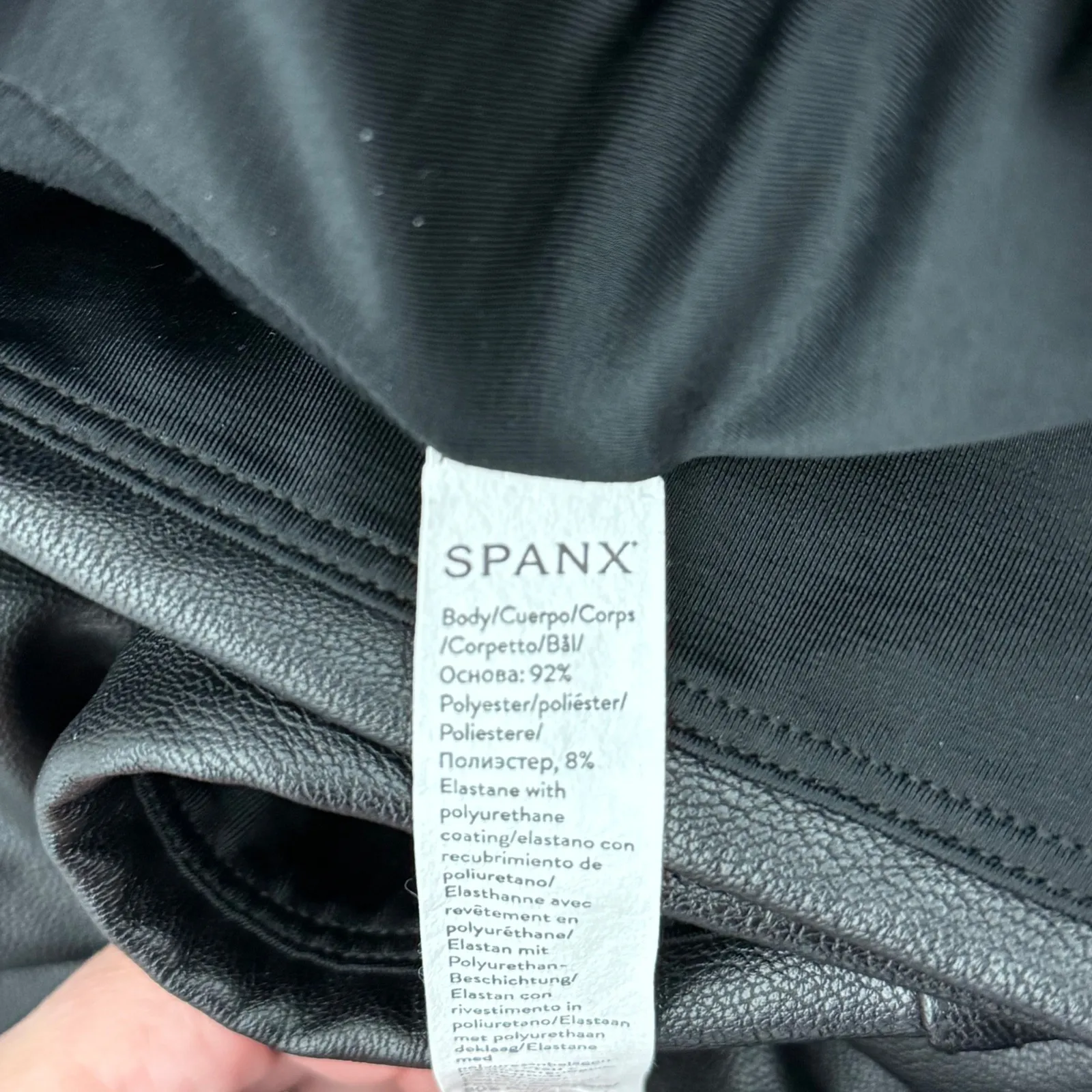 Spanx Leather Like Front Slit‎ Skinny Black Size Medium Split Hem - Image 6