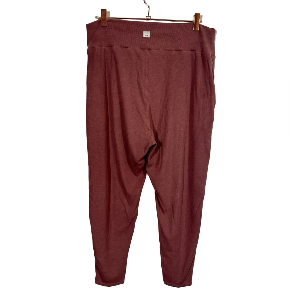 Vuori Lux At Ease Harem Pants in Hazelnut Heather PLEASE READ - Image 10