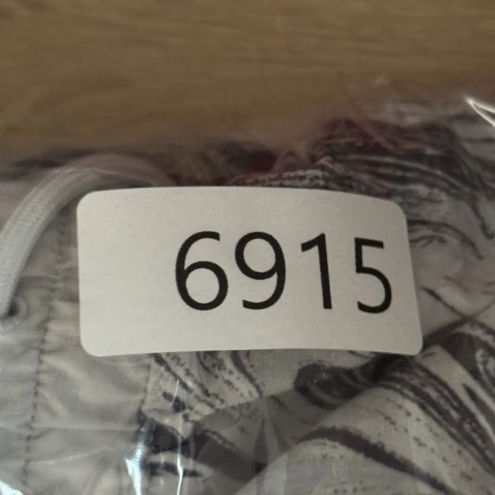 Athleta All‎ Activity Shorts Womens M Gray White Marble Swirl Athleisure Active - Image 9