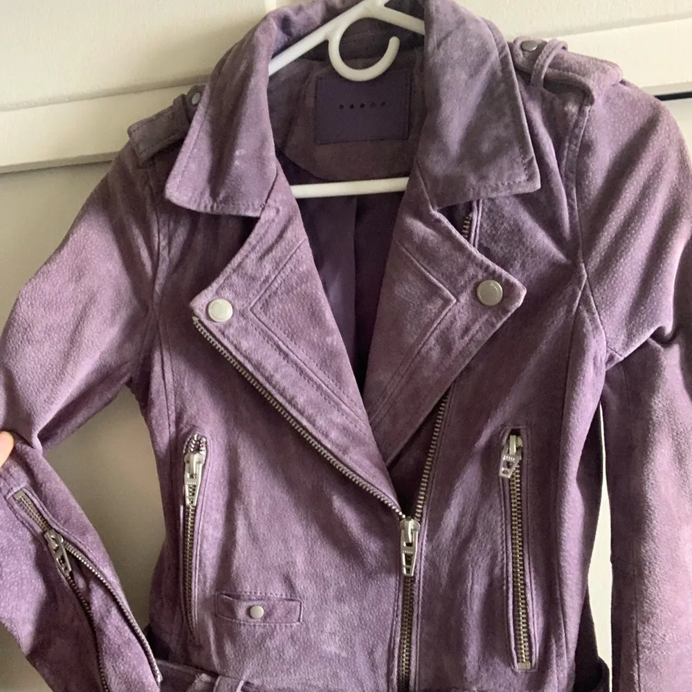 Blank NYC purple 100% leather jacket - Image 9