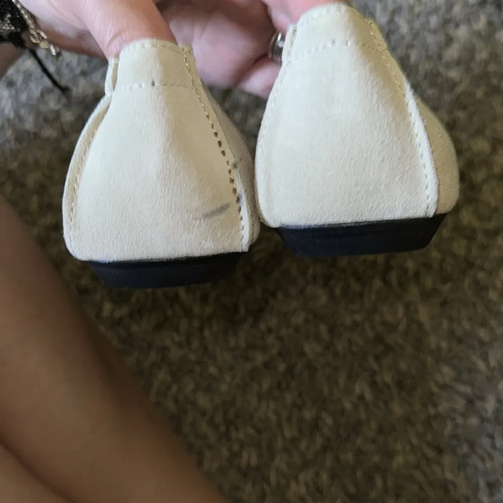 flats size 7 leather - Image 3