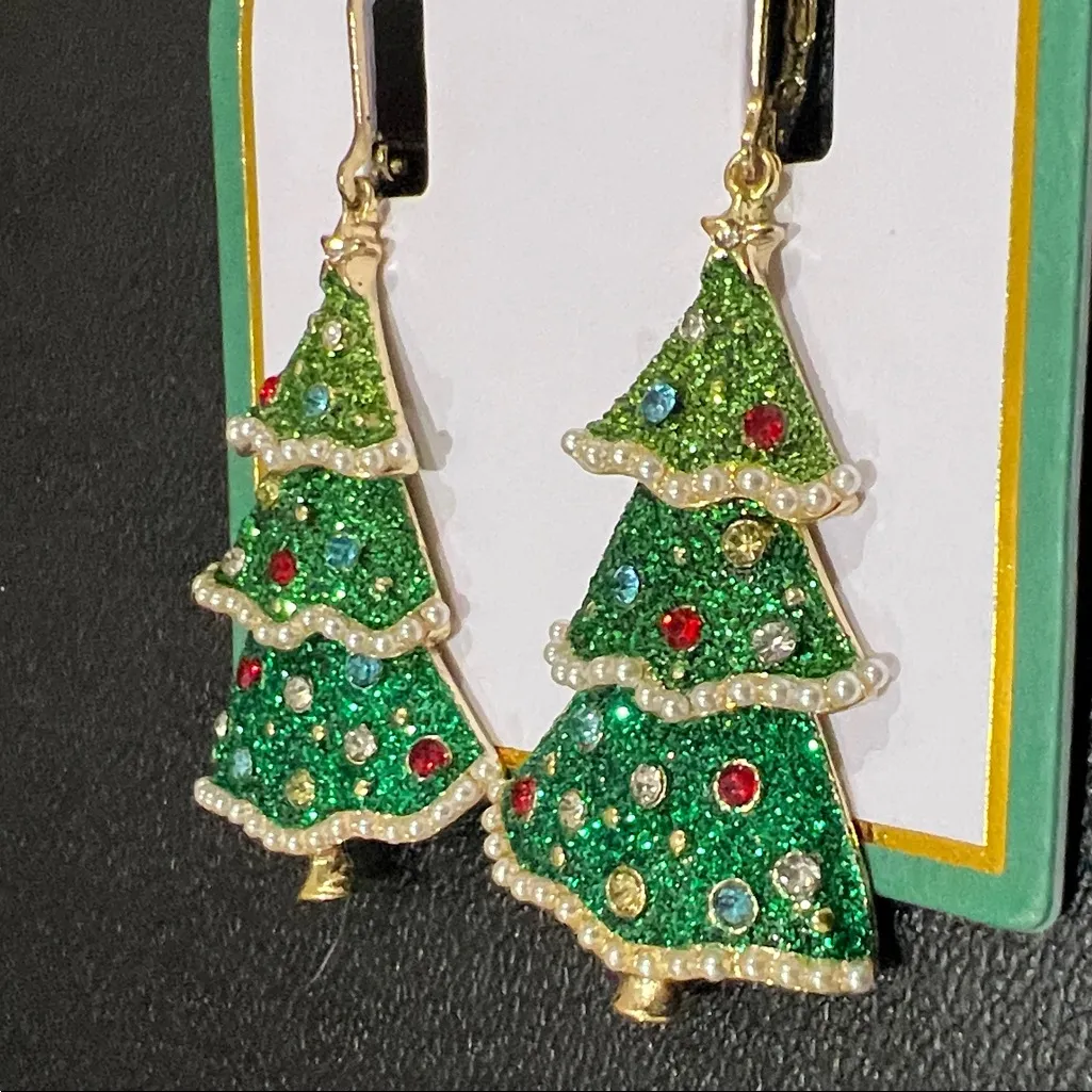 True to Form | Christmas Tree 🎄 Earrings Green - Image 9