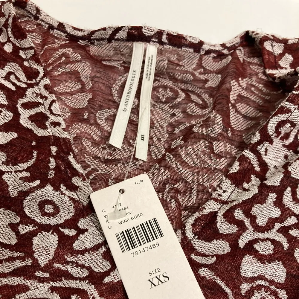 NWT Anthropologie (Burgundy & white/bone) Floral design/print - Image 4