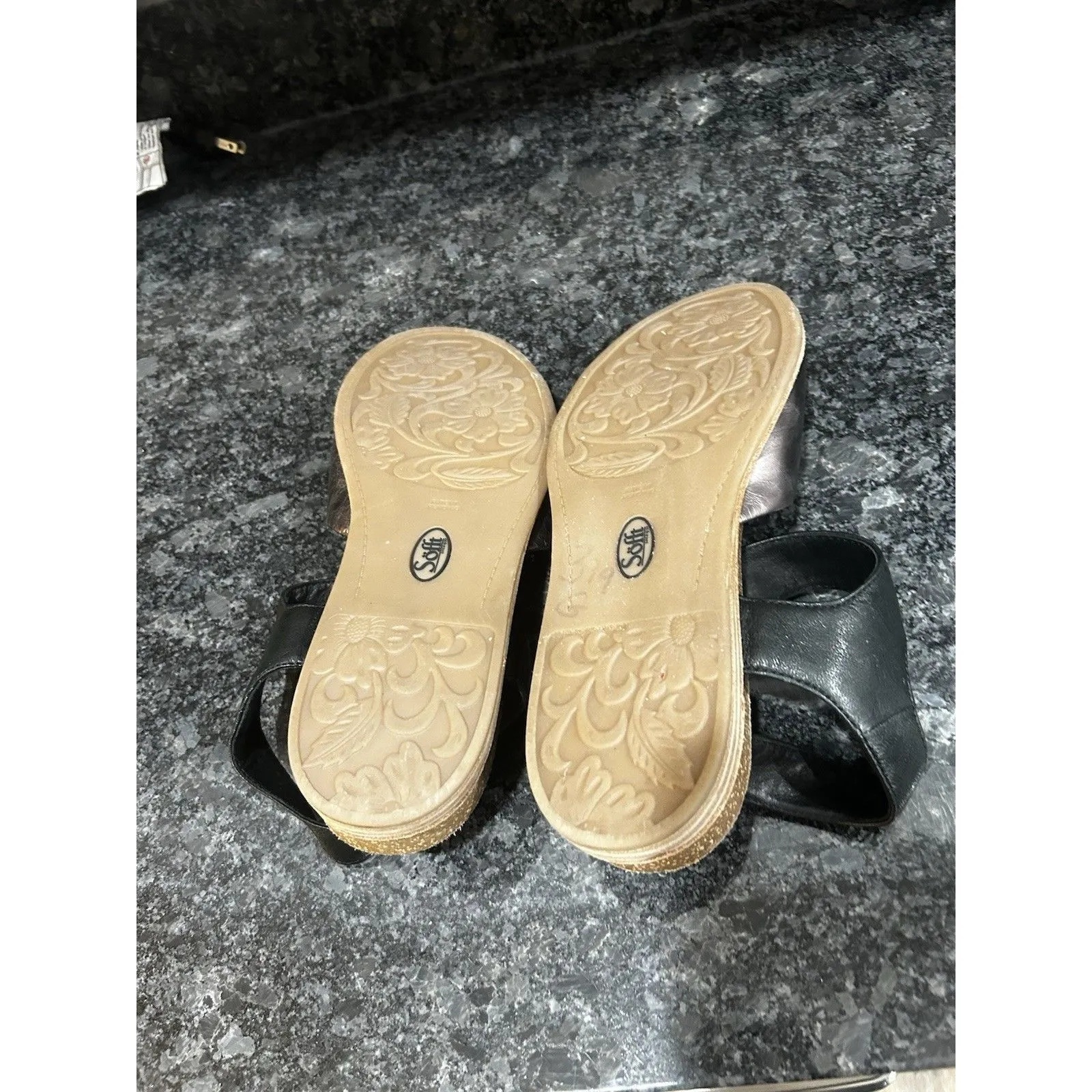 Sofft Women's Black Pewter Leather Bayo Sandal Ankle Strap Large Buckle Size 11 - Image 6