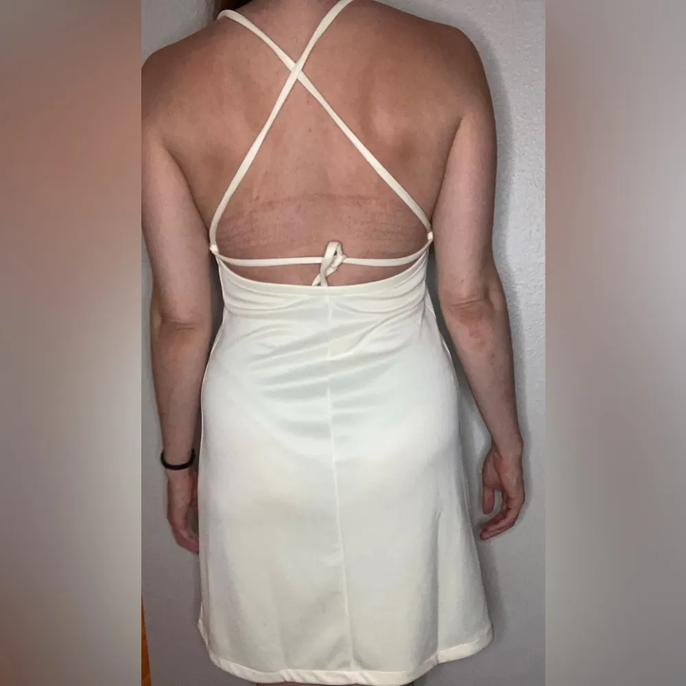 Nike Athletic Tie Back Size Medium Cream Mini Dress - Image 2