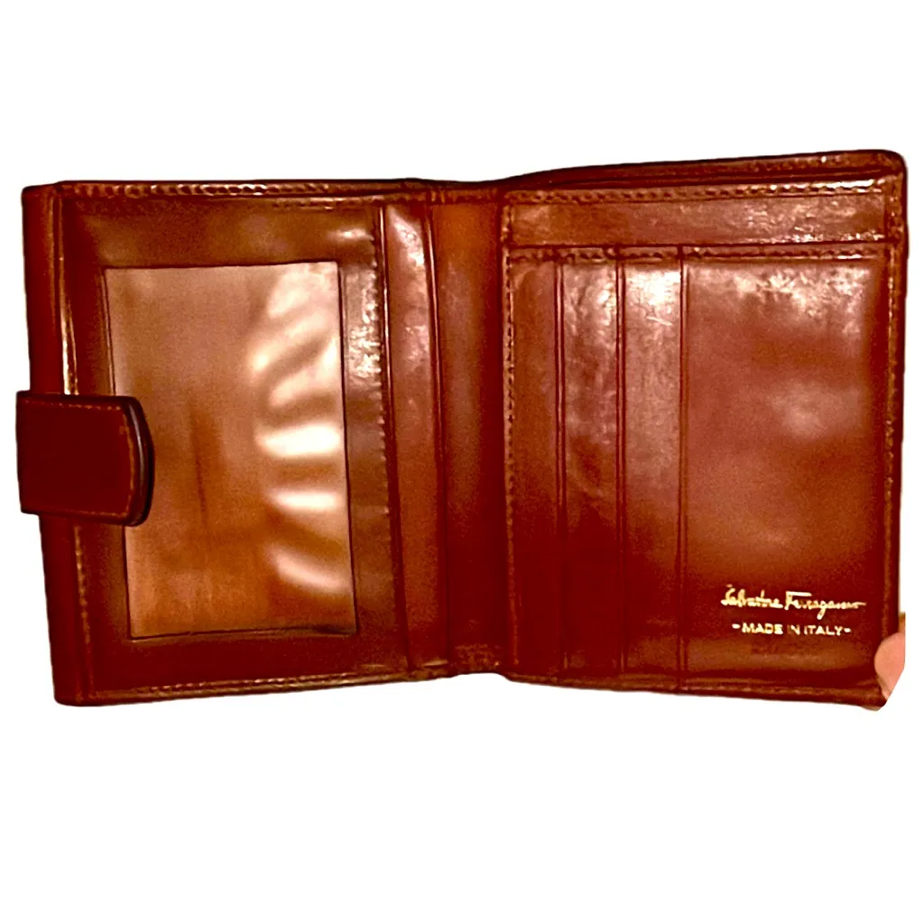 Salvatore Ferragamo Leather Double Bifold Wallet - Image 4