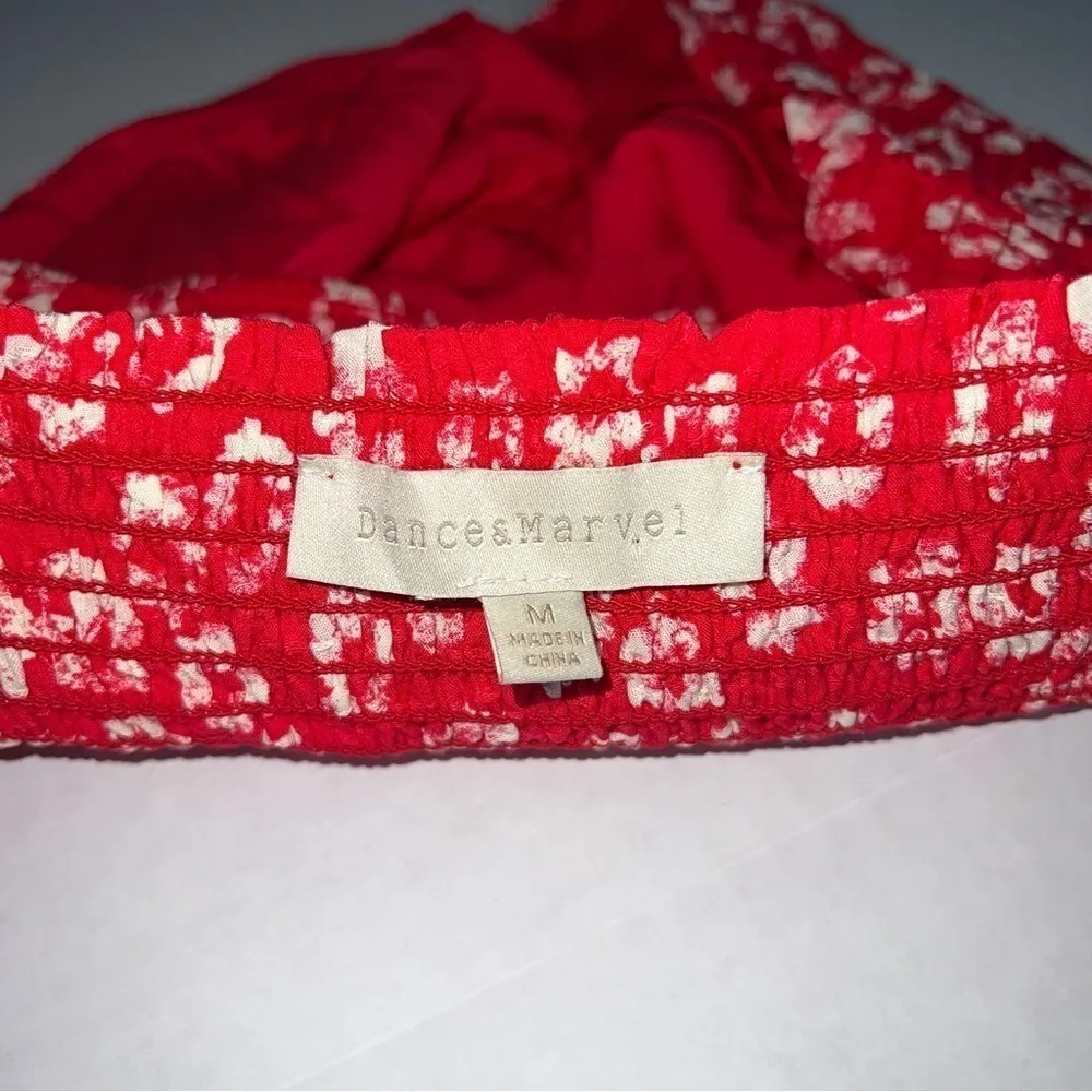 floral crop tie shoulder top red & white in size medium - Image 6
