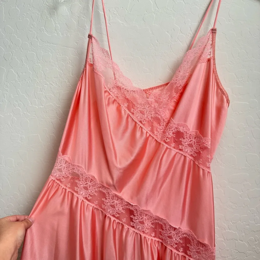 VTG Henson Kickernick Coral Lingerie Chemise Asymmetrical Large - Image 4