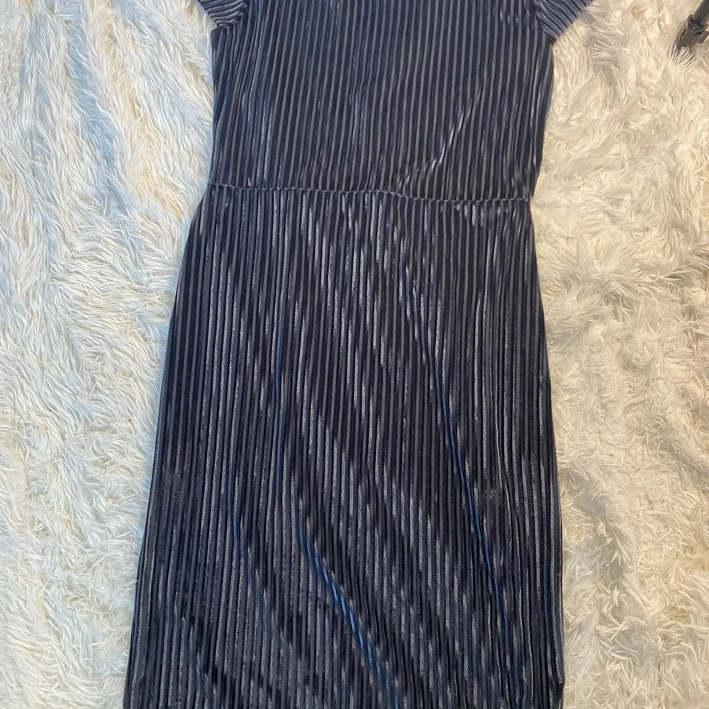 Pretty little thing grey rib skirt size 12 - Image 4