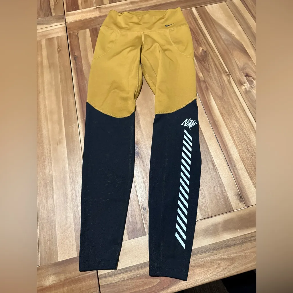 Nike dry fit leggings XS - Image 2