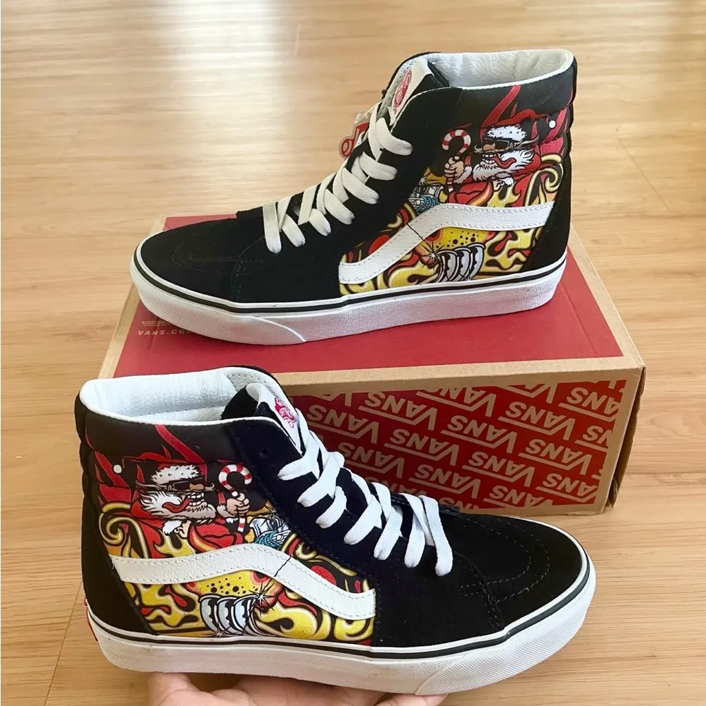 Vans Sk8-Hi Santa Flame Black Skate Shoes Women 8.5 US Mens 7.0 US - Image 2