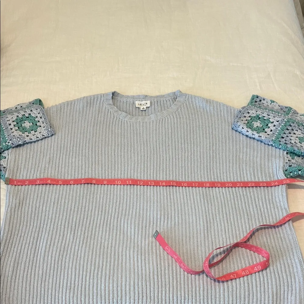 Le Lis Granny Square Crochet sleeve Oversized Boxy Pullover Sweater Light Blue - Image 8