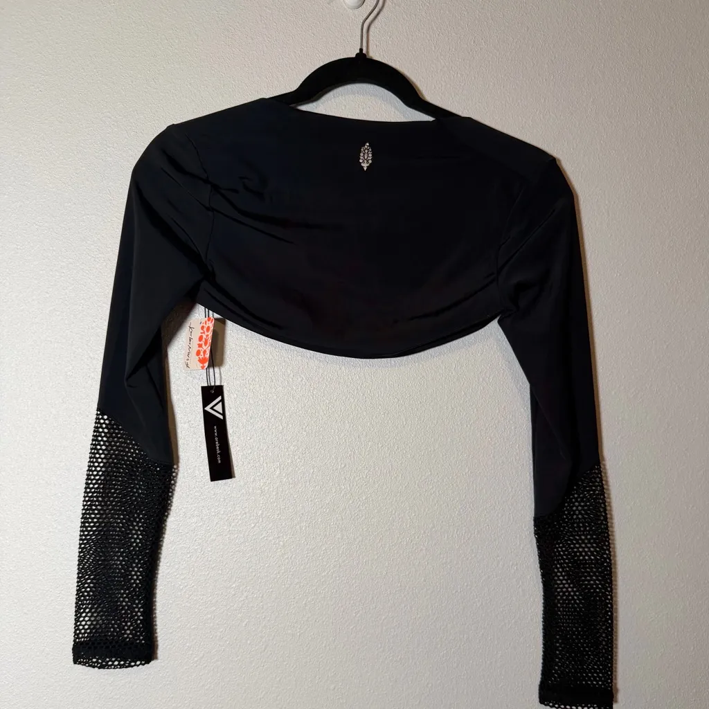Free People Movemennt x arebesk sport mesh bolero Black Size undefined - Image 2