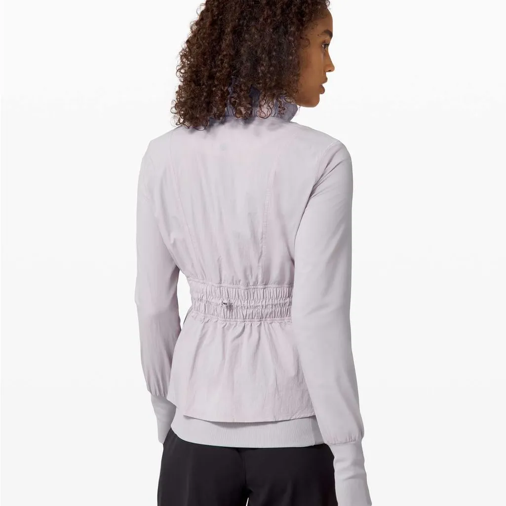 Lululemon Sights Seen Jacket Chrome size 0 - Image 2