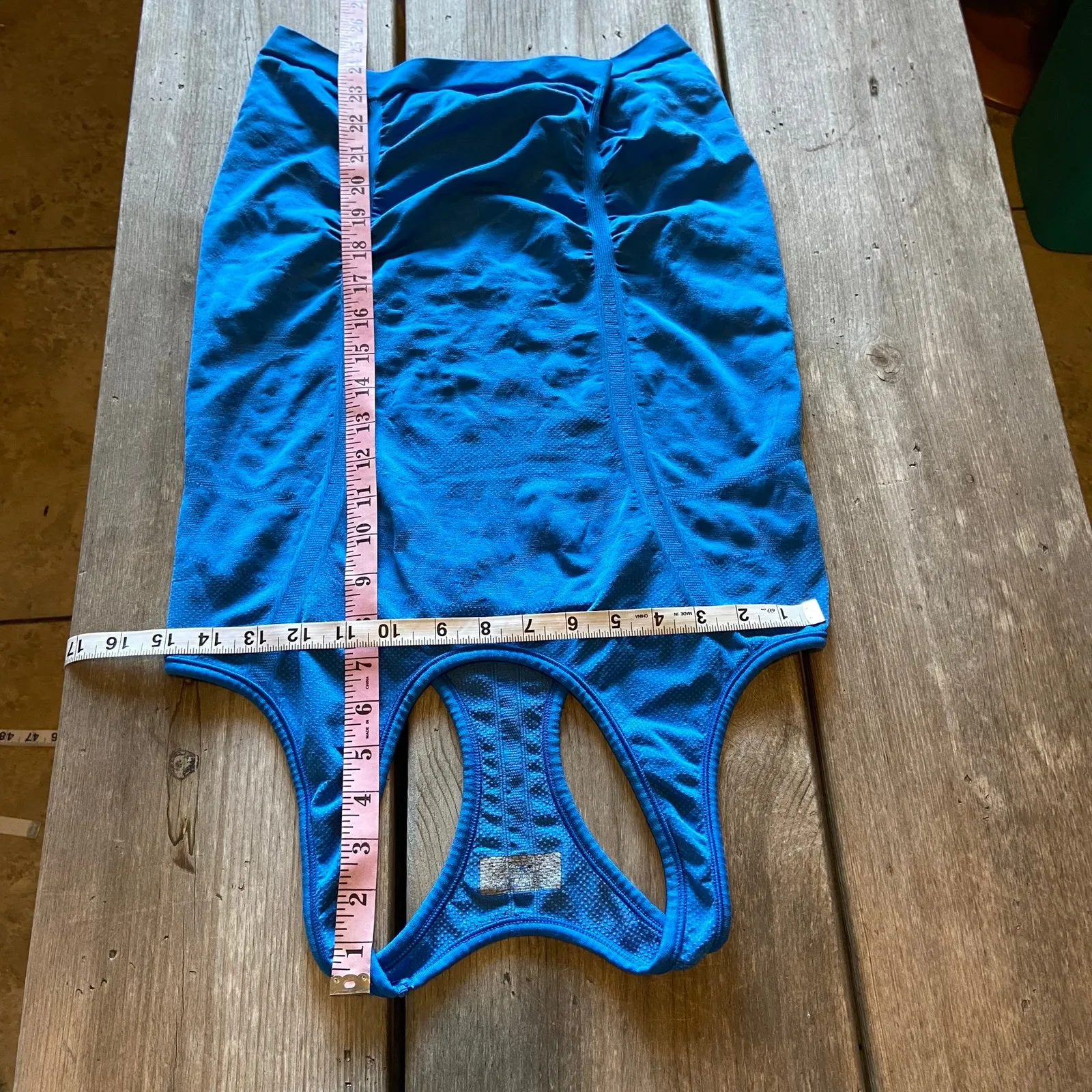 Athleta Womens Tank Top Sz S Fastest Track‎ Blue Tiger Animal Print Unstinkable - Image 5