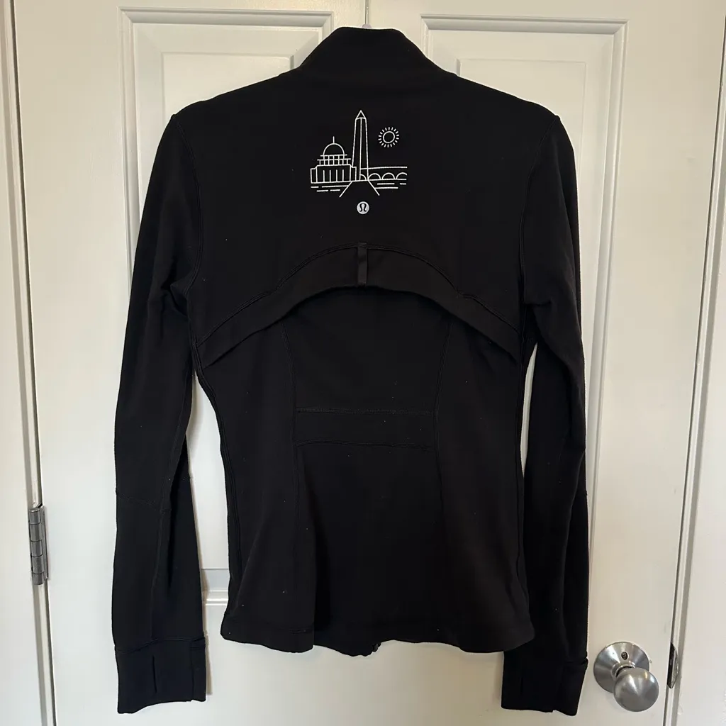 *Viral Lululemon Define jacket Washington D.C limited edition size 8 - Image 6
