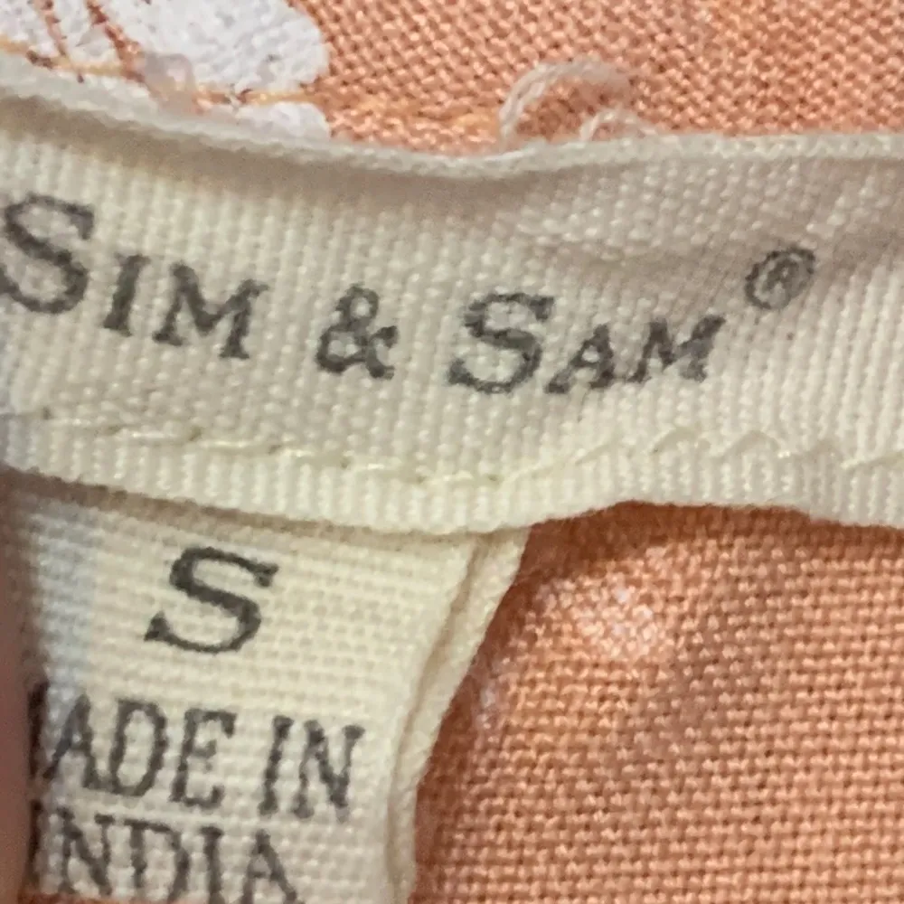 Sim & Sam Peach Floral Daisy Print Tie Front Crop Top Size Small - Image 9