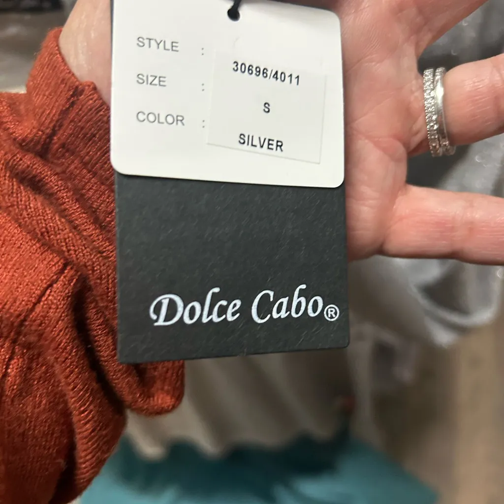 Dolce Cabo Light Gray Long Sleeve Dress - Image 5