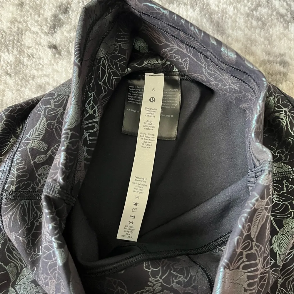 Lululemon Wunder Train High-Rise Short 6" *Foil - Image 6